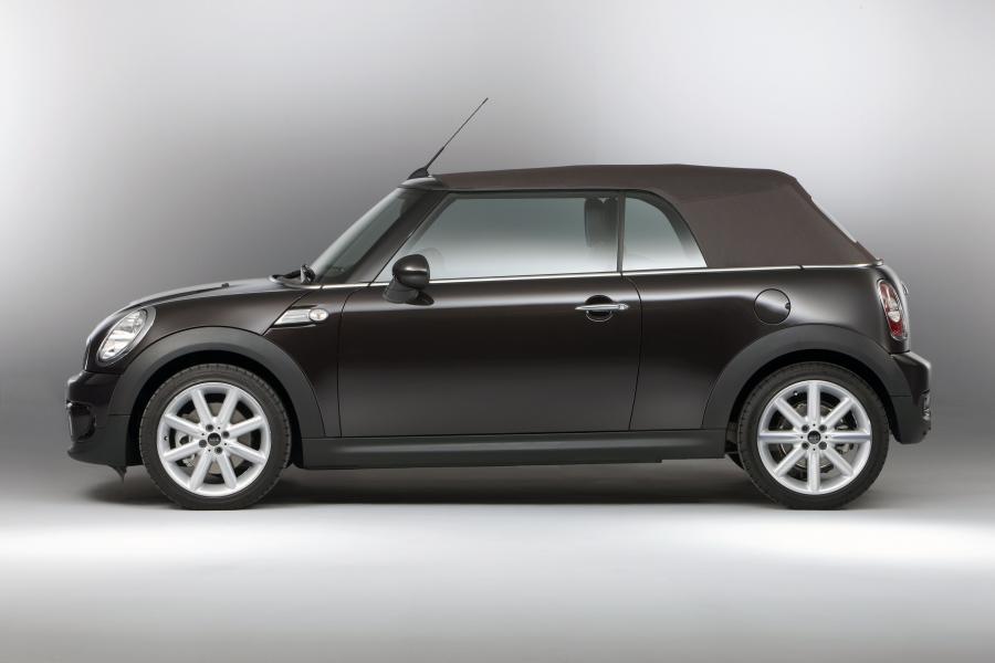  Mini Cooper S Cabrio Highgate 2012 года  (фото 24 из 30)